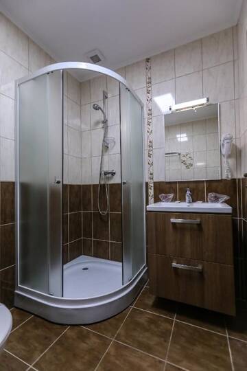 Фото номера Одноместный номер Отель Hotel Holiday Maria г. Бэиле-Еркулане 6