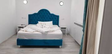 Фото номера Апартаменты Отель Hotel Holiday Maria г. Бэиле-Еркулане 2