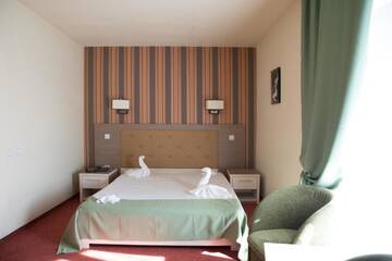 Фотографии Курортные отели Diana Resort г. Бэиле-Еркулане (Румыния) №5 Фото Курортные отели Diana Resort г. Бэиле-Еркулане 5